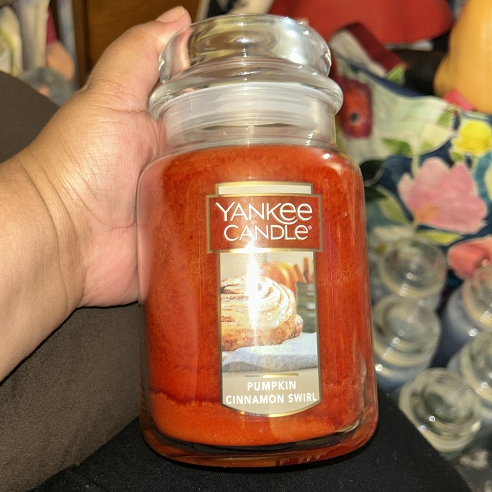 NWT Yankee Candle Pumpkin Cinnamon Swirl 22oz - Picture 6 of 10